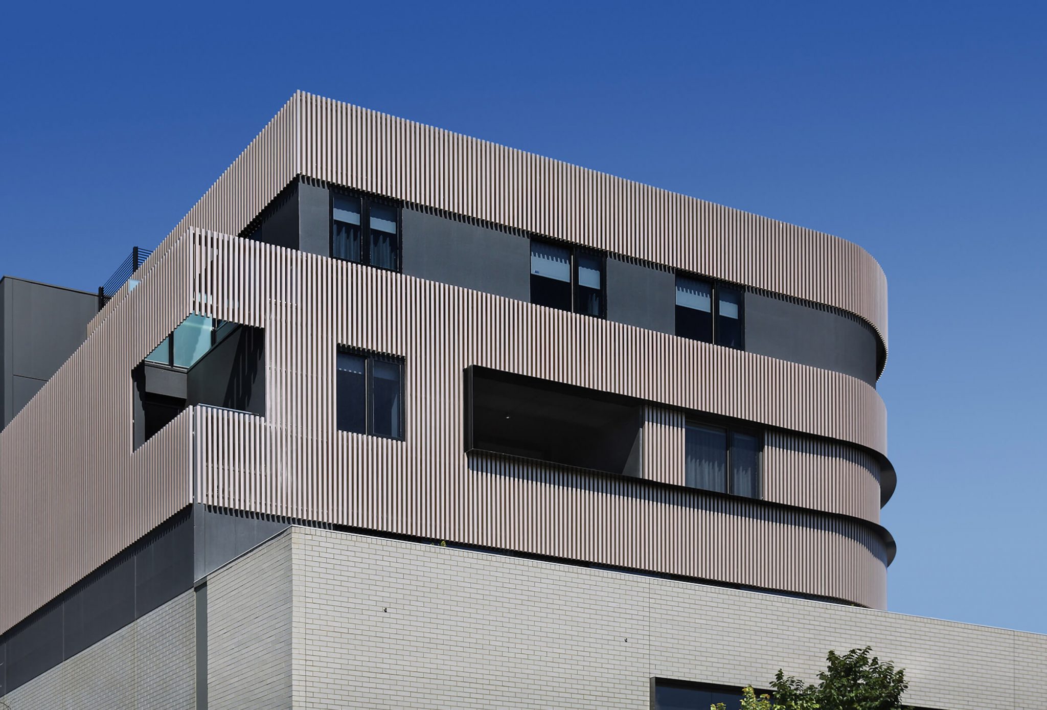 Ivanhoe Apartments Sculptform