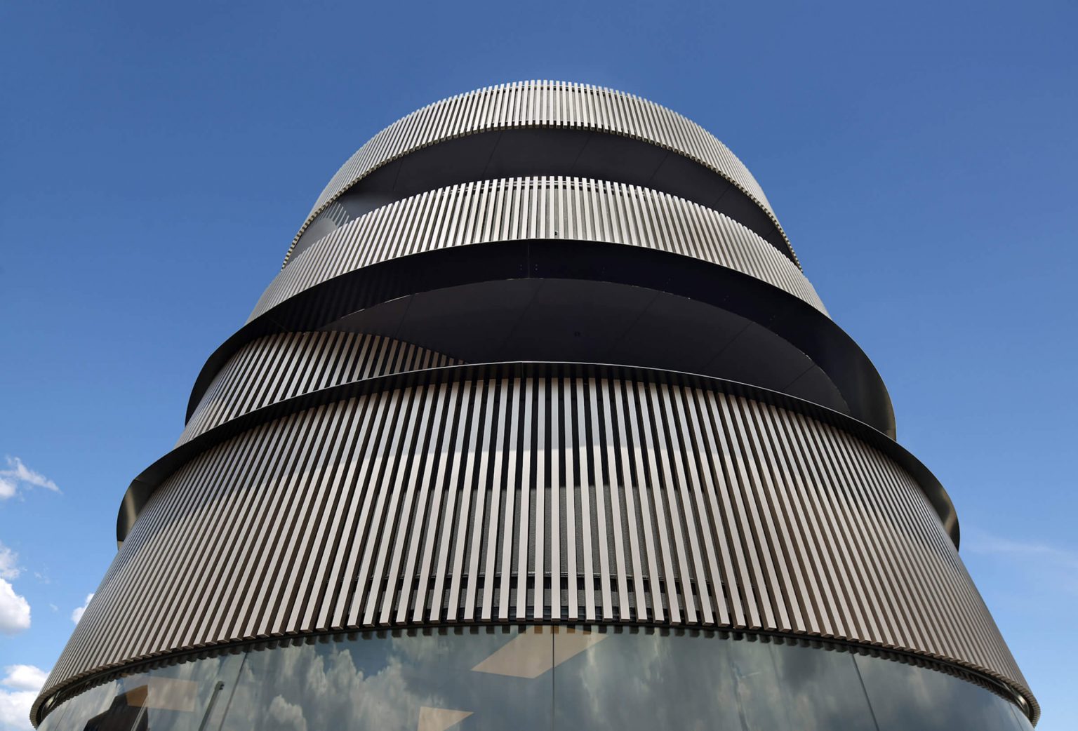 Ivanhoe Apartments Sculptform